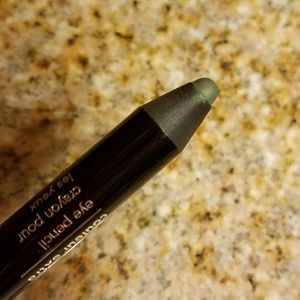 Avon eye liners